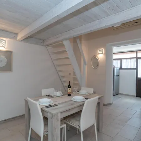 Claudias House Appartement
